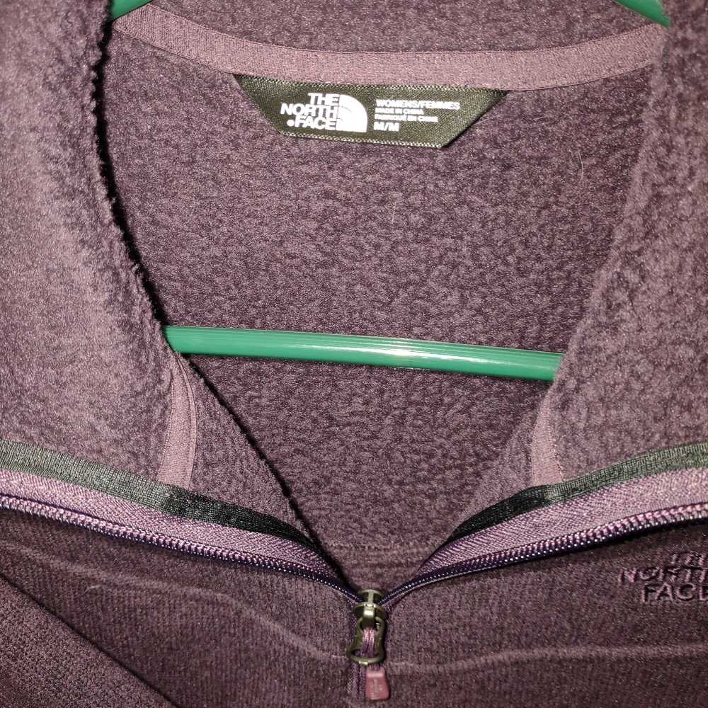 Half-Zip Pull Over - image 2